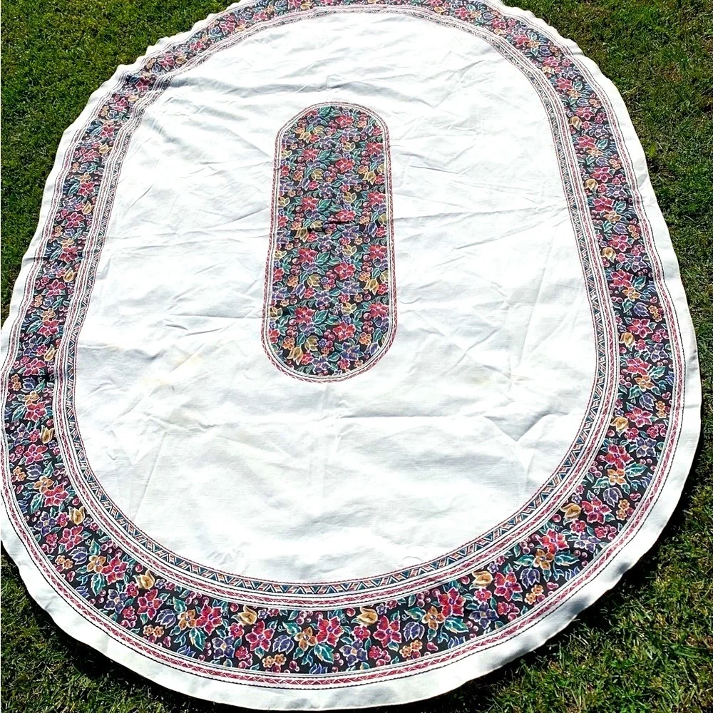 Table cloth
